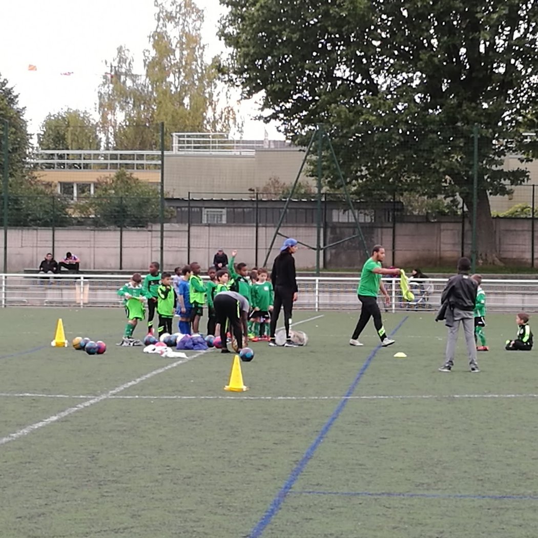 Entente Sportive Vitry-sur-Seine 3
